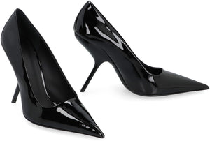 Ferragamo Elegant Patent Leather Pointy Toe Stiletto Pumps