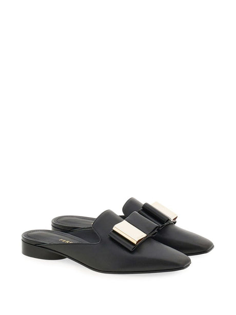 FERRAGAMO Elegant Black Leather Flat Sandals