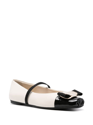 FERRAGAMO Elegant Ballerina Flats