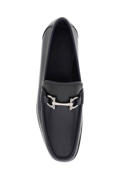 FERRAGAMO Sophisticated Black Leather Loafers for Men with Iconic Gancini Hook