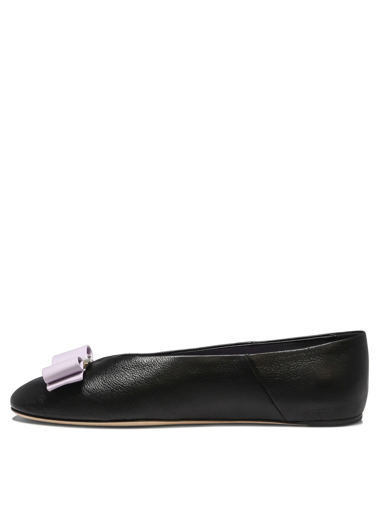 FERRAGAMO Sleek Black Leather Ballet Flats for Women - FW24 Collection