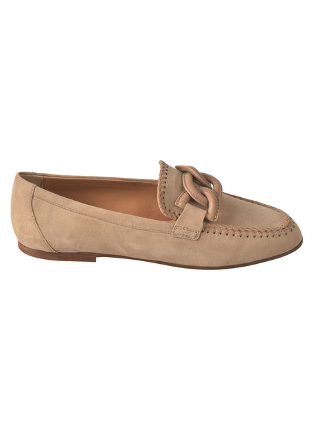 Tod's Chic Flat Shoes for Women