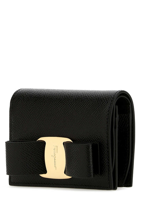 SALVATORE FERRAGAMO Elegant Black Leather Mini Wallet (11 cm x 8 cm x 2.5 cm)