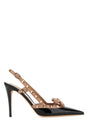 VALENTINO GARAVANI Two-tone Leather Rockstud Pumps with 11 cm Heel Height