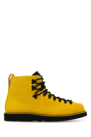 STONE ISLAND Stylish Yellow Leather Sneaker for Men