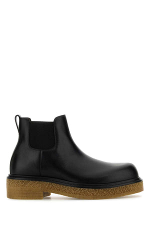 BOTTEGA VENETA Sophisticated Leather Ankle Boots for Men