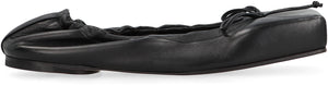 JACQUEMUS Elegant Leather Ballet Flats with Front Bow - FW24