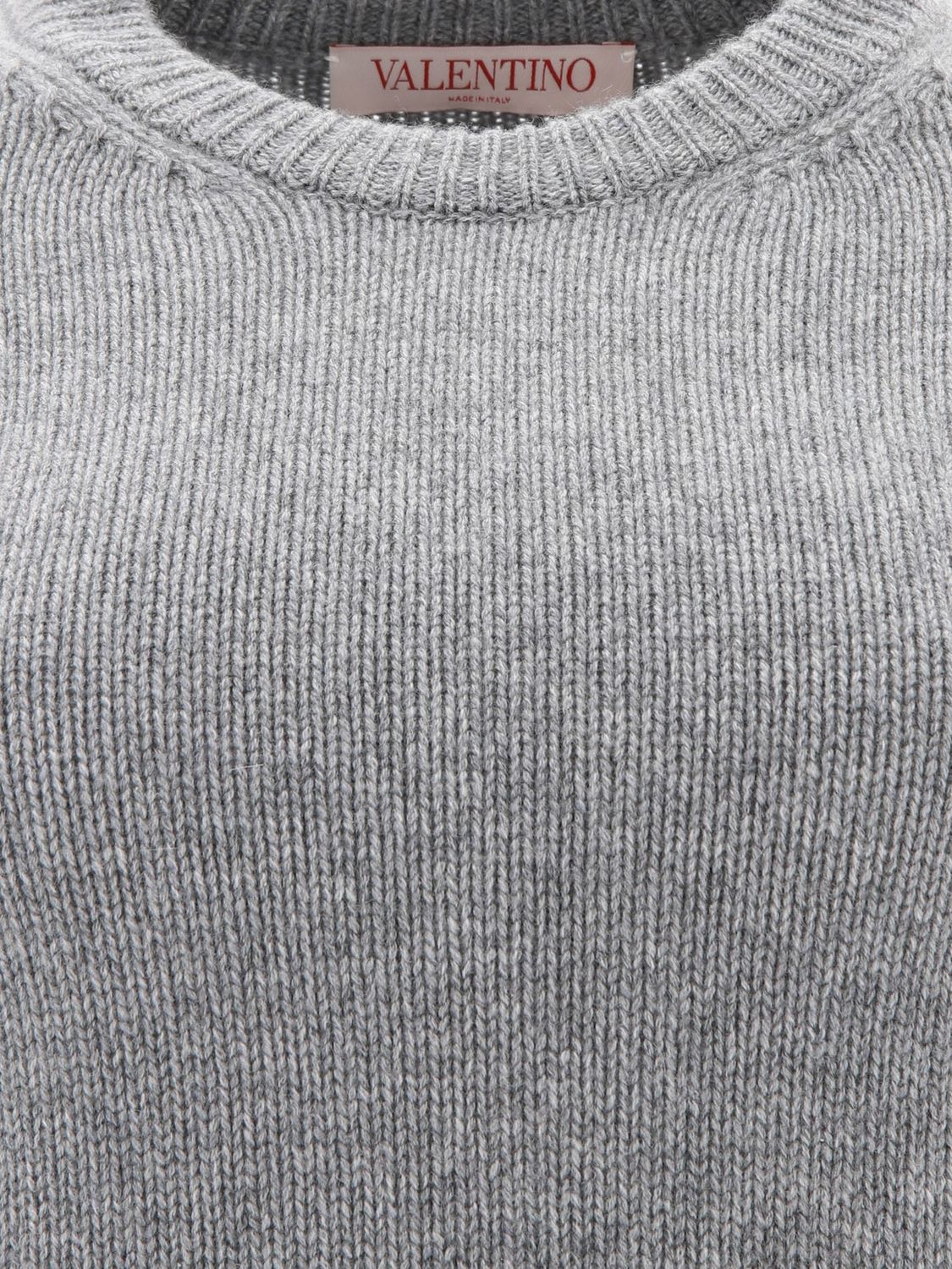 VALENTINO Luxurious Cashmere Long Sleeve Sweater in Grey