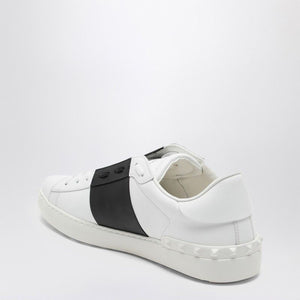 VALENTINO GARAVANI Elegant Open Sneaker with Contrasting Accents