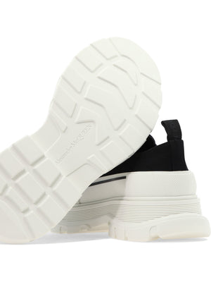 ALEXANDER MCQUEEN Men's White and Black Sneakers for a Sleek and Stylish Look