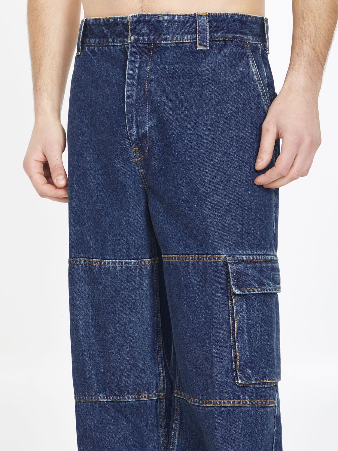 GUCCI Men's Blue Cargo Jeans with Contrasting Color Stitching - SS24 Collection