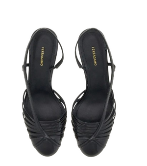 FERRAGAMO Sleek Women's Leather Flat Shoes