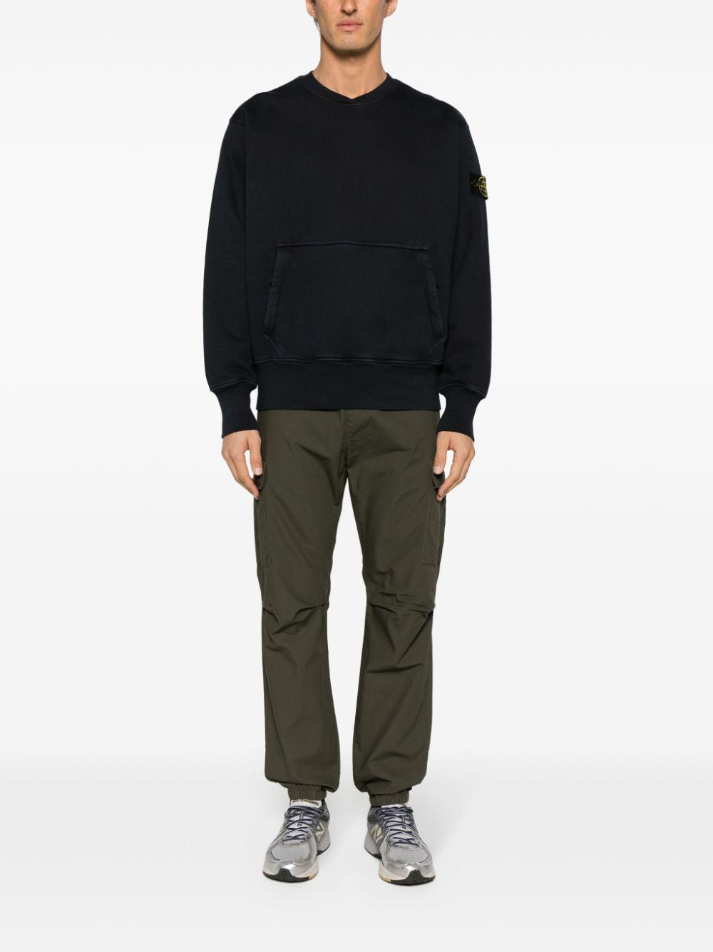 STONE ISLAND Sophisticated and Stylish Men's Cotton Sweatshirt with Iconic Logo Patch