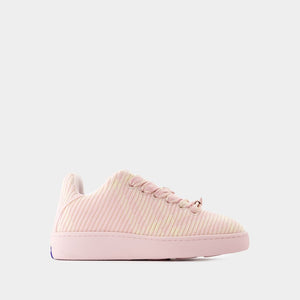 BURBERRY Designer Pink Cozy Knit Sneakers for Women