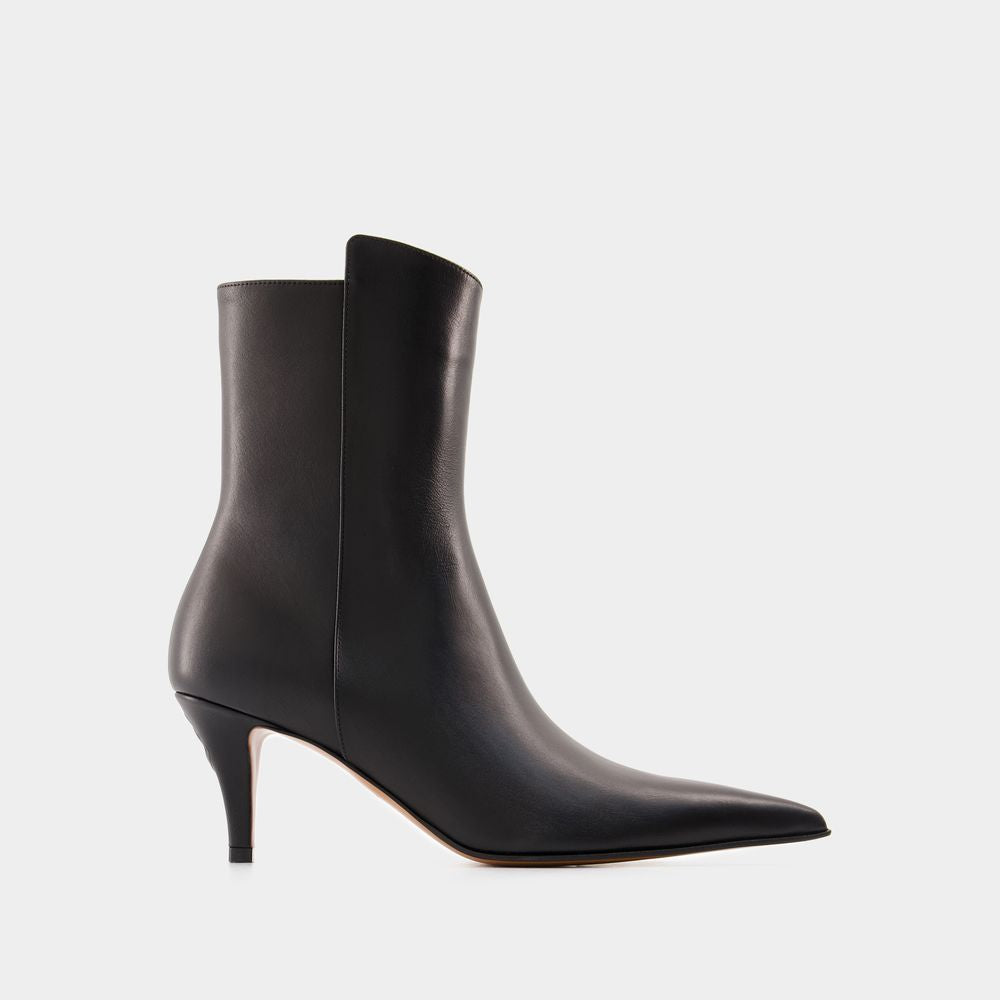 ALEXANDER MCQUEEN Stylish Ankle Boots for Women - FW24 Collection