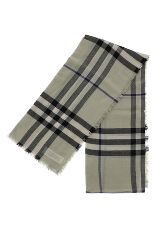 BURBERRY Luxurious Wool Check Scarf for All Seasons