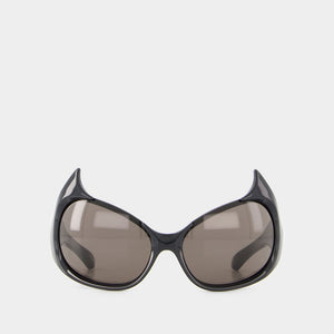 BALENCIAGA Chic Black Sunglasses for Women - SS25 Collection