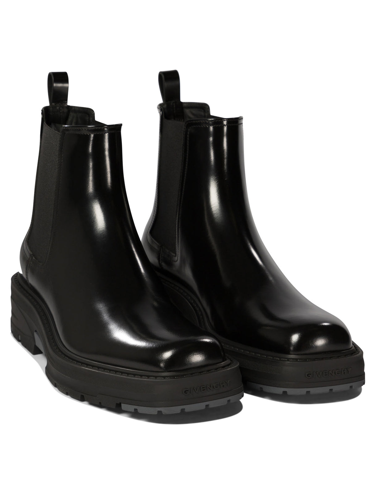 GIVENCHY Men's Elegant Leather Chelsea Boots