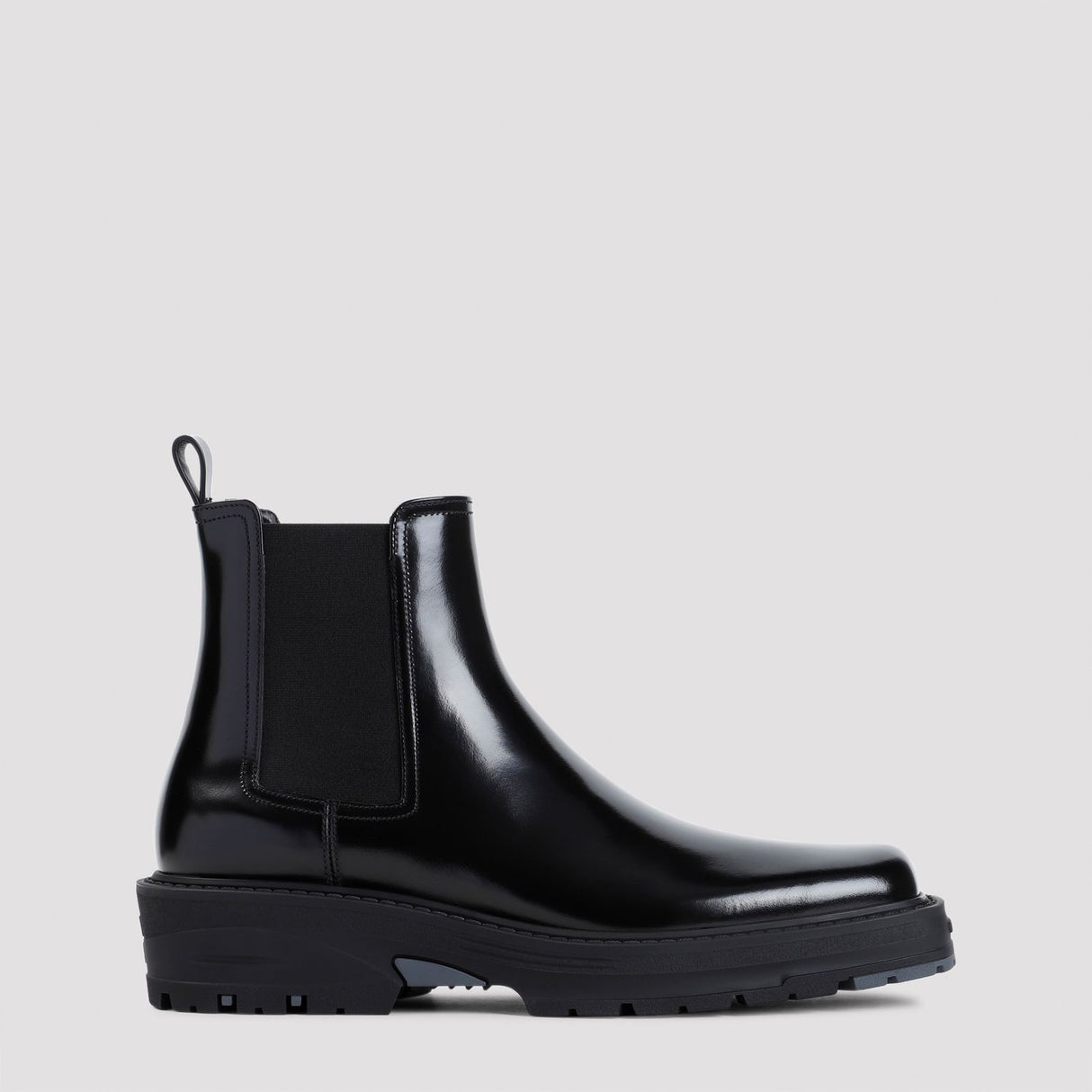 GIVENCHY Sleek Calf Leather Chelsea Boots