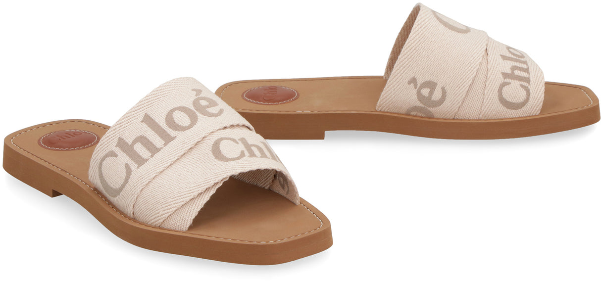 CHLOÉ Chic Pink and Purple Linen Sandals for Women