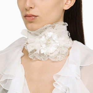 DOLCE & GABBANA White Silk Choker with Lace Flower