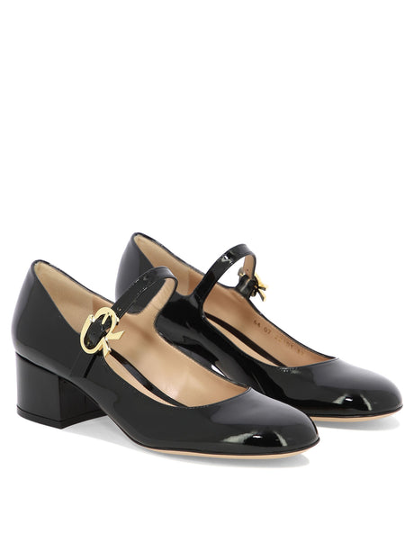 GIANVITO ROSSI Sleek and Sophisticated Black Patent Leather Ballet Flats