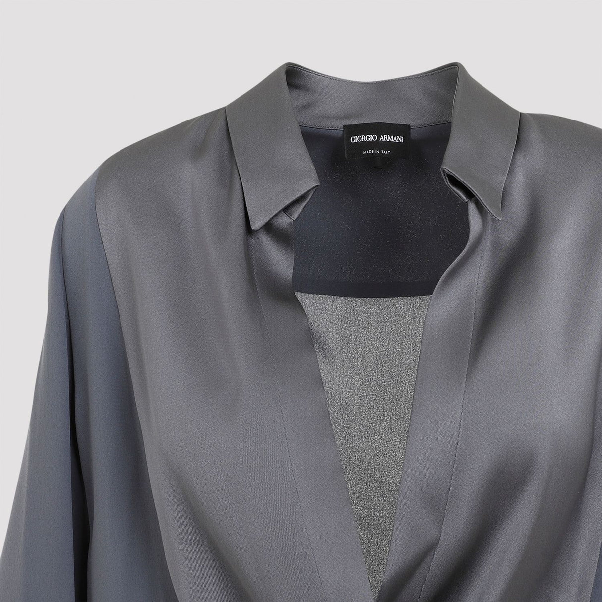 GIORGIO ARMANI Elegant Blue Silk Shirt for Women