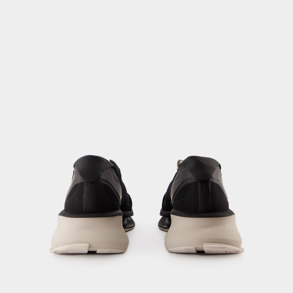 Y-3 Unisex High Performance Sneakers for All Seasons