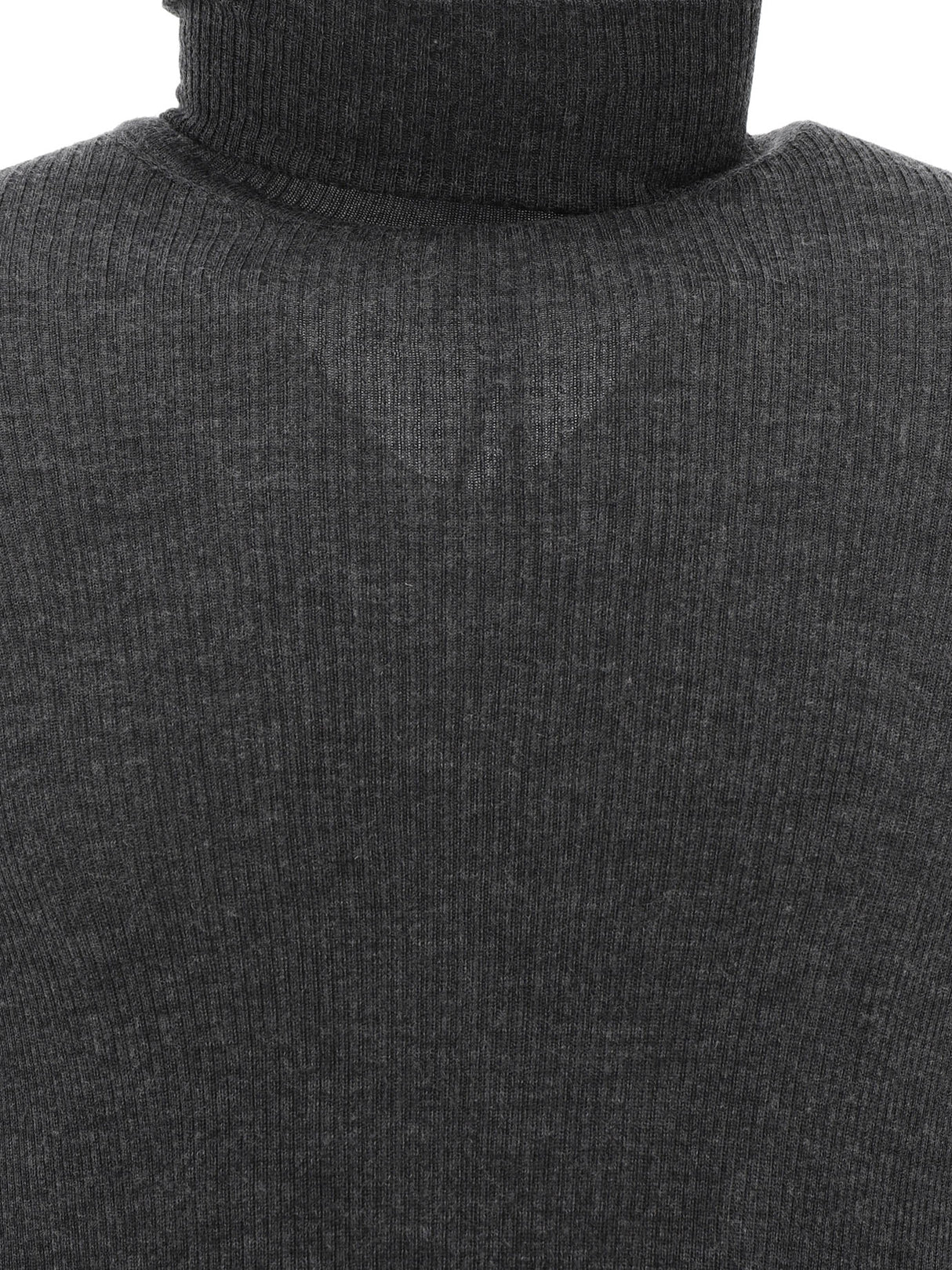 TOM FORD Elegant Ribbed Turtleneck Sweater