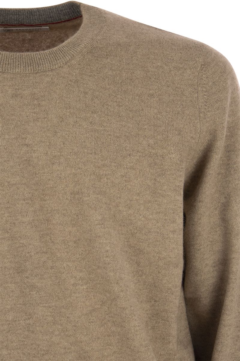 BRUNELLO CUCINELLI Men's Hazeltnut Crew-Neck Sweater in Pure Cashmere - 2024 Collection