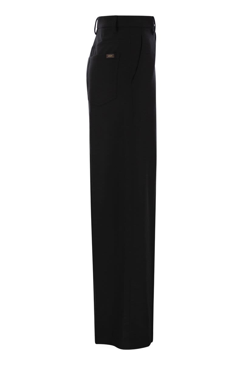 BRUNELLO CUCINELLI Elegant High-Waisted Wide-Leg Wool-Cashmere Trousers with Jewel Accent