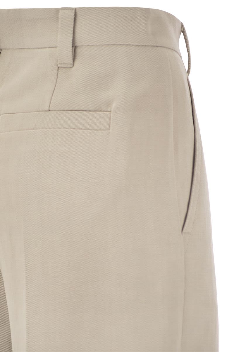 BRUNELLO CUCINELLI Retro-inspired Curved Viscose and Linen Trousers for Women