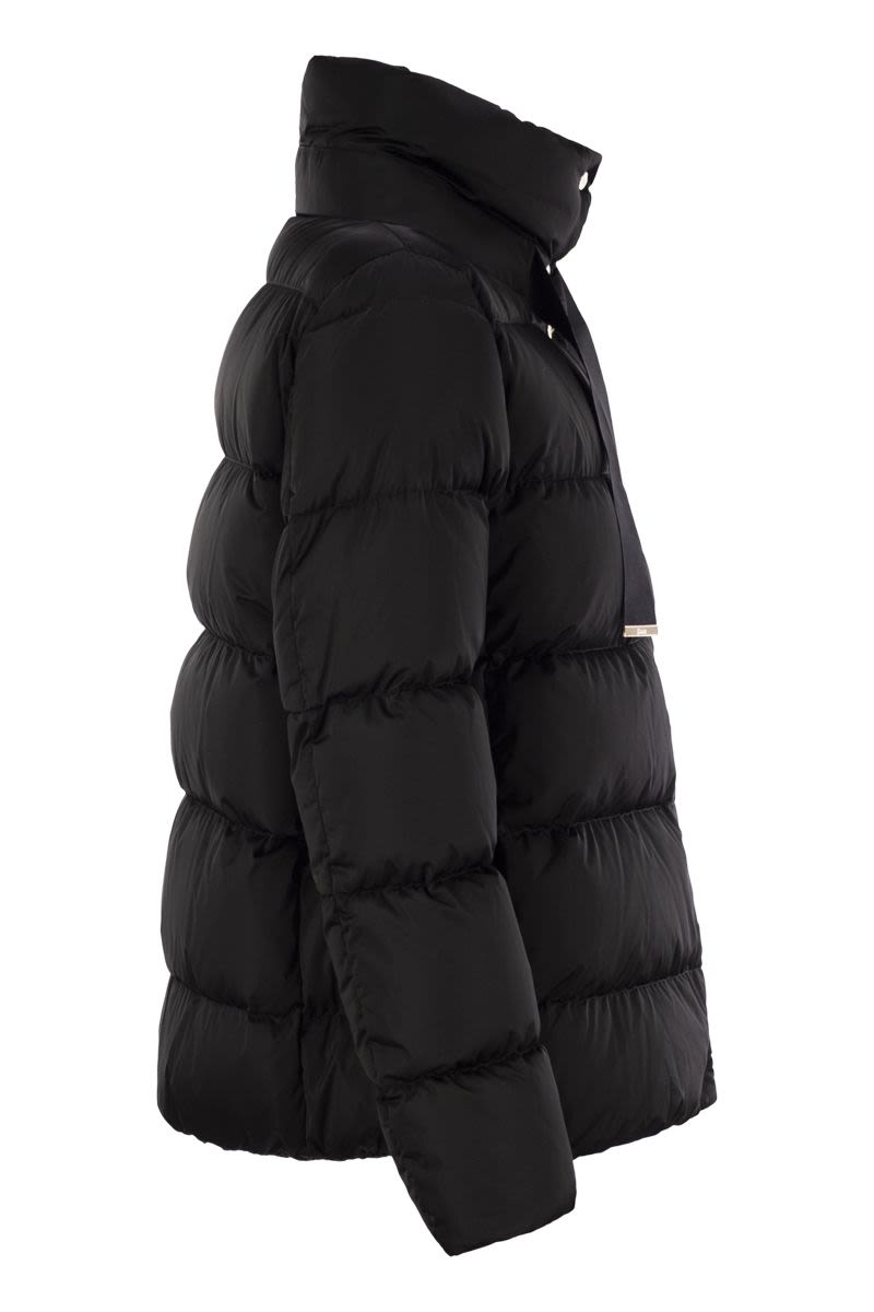 HERNO Chic Ring Collar Down Jacket