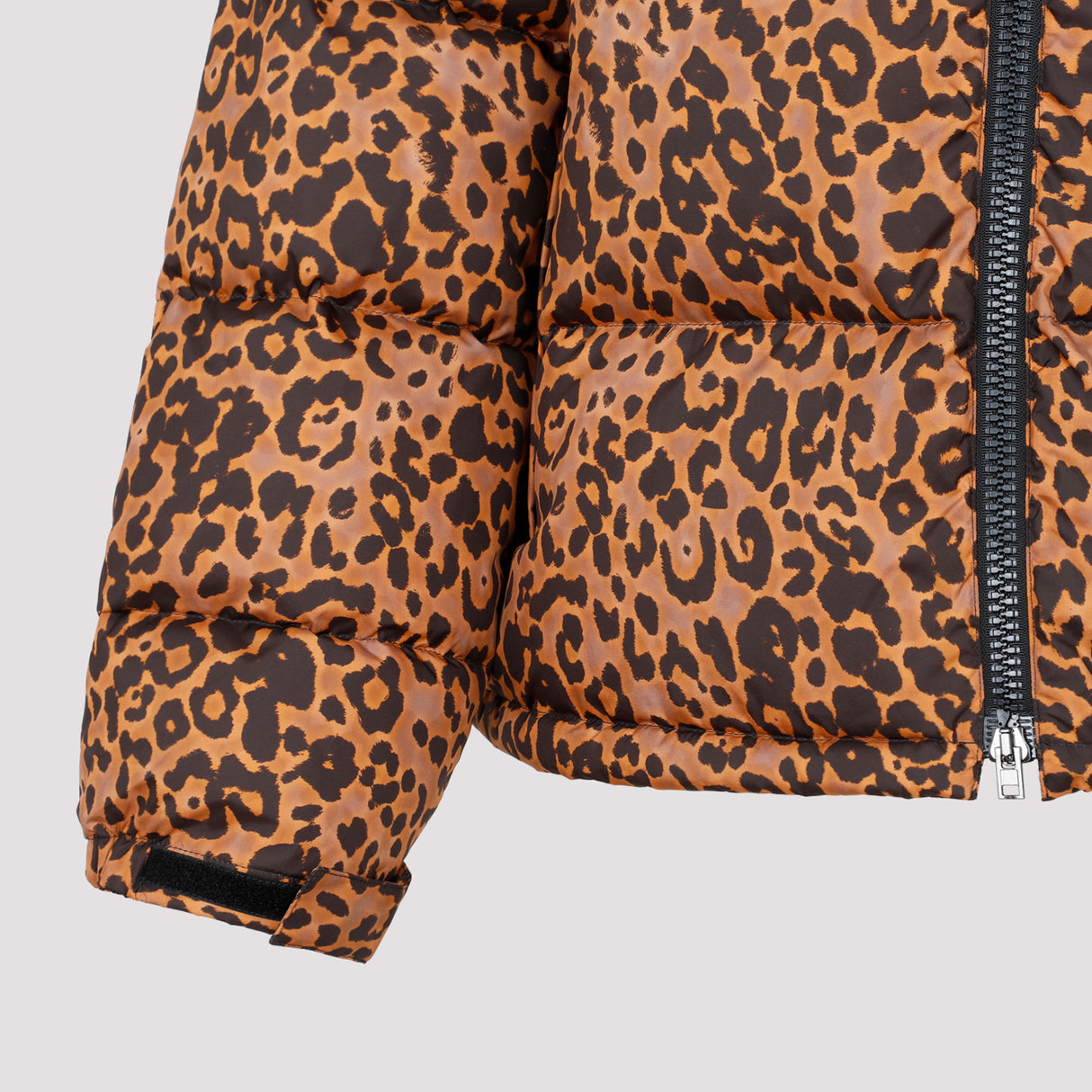 VETEMENTS Stylish Leopard Print Puffer Jacket for Women