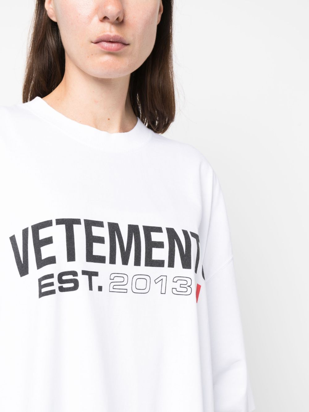 VETEMENTS White 23FW Women's Top