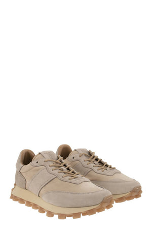 TOD'S Men's Beige Leather Low-Top Sneaker with Contrasting Suede Inserts