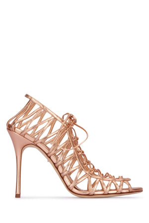 MANOLO BLAHNIK Elegant High-Heel Sandals